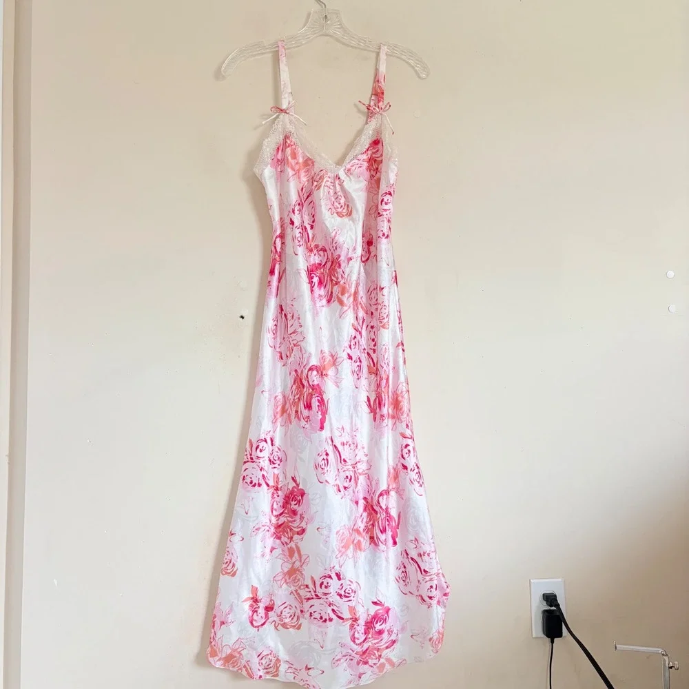 Oscar de la Renta Pink Floral Satin Lace Trim Nightgown Chemise